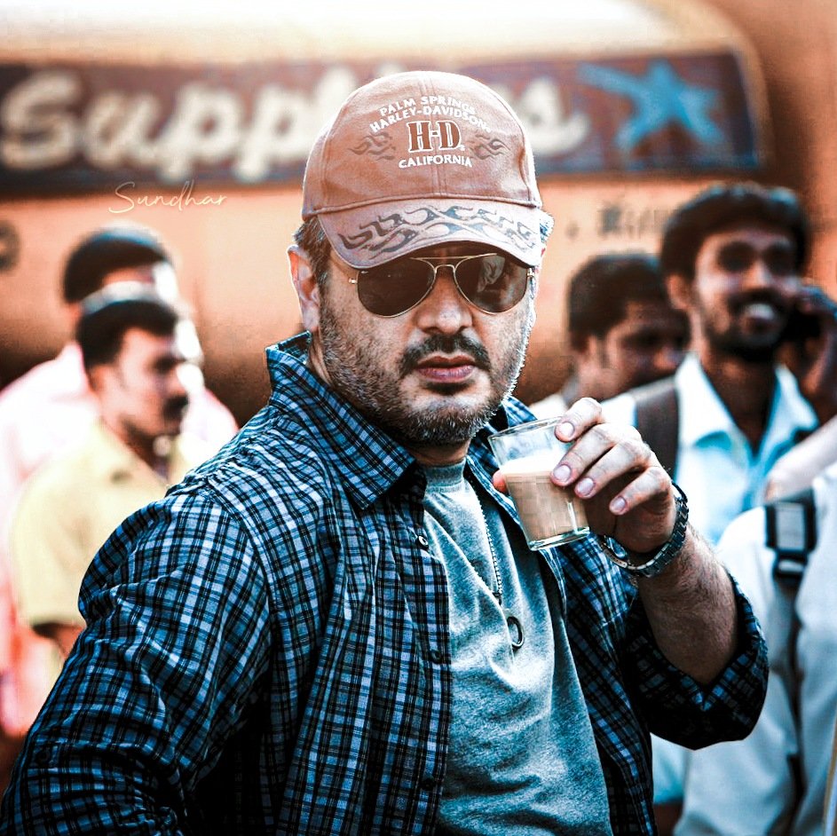 K_SundhaR_'s tweet photo. Have a successful day Nanbargaley👑🤙🏻

#Thunivu #AjithKumar #Sundhar https://t.co/mBOzSmAKIW