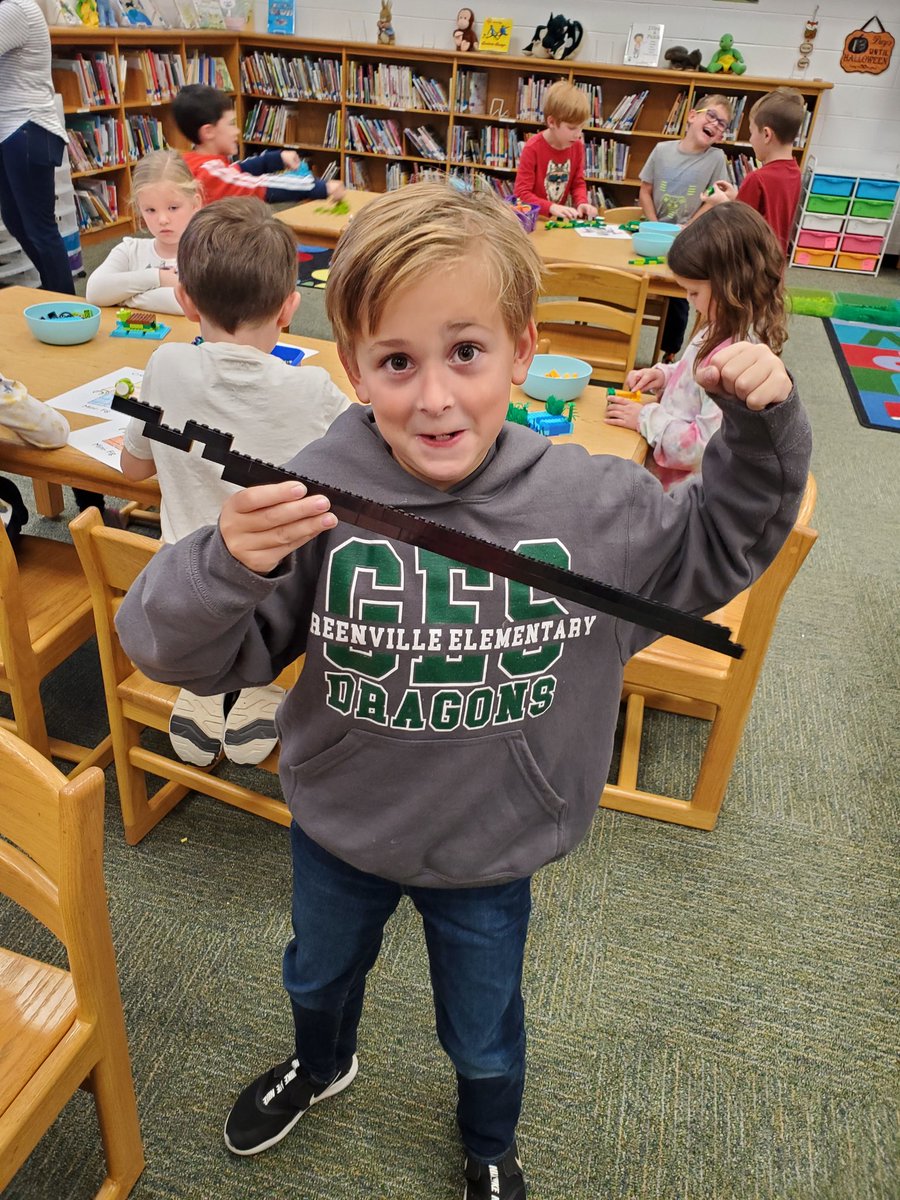 KNicholson91016's tweet photo. We had a blast at our first 2nd &amp; 3rd grade Lego Club meet today! I spy some super creative favorite animals! 🐍🦈🐬🐺🦒🐯 @GreenvilleES @FCPS1News @GESMrGardner @KaitReder @erika_kersey https://t.co/t0kboYbzkD