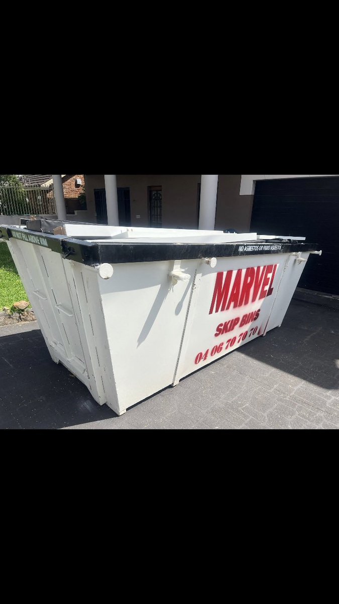 Looking for some rubbish removal?? Hit my brother unit hawchar up from marvel !! Beast service 🦍
