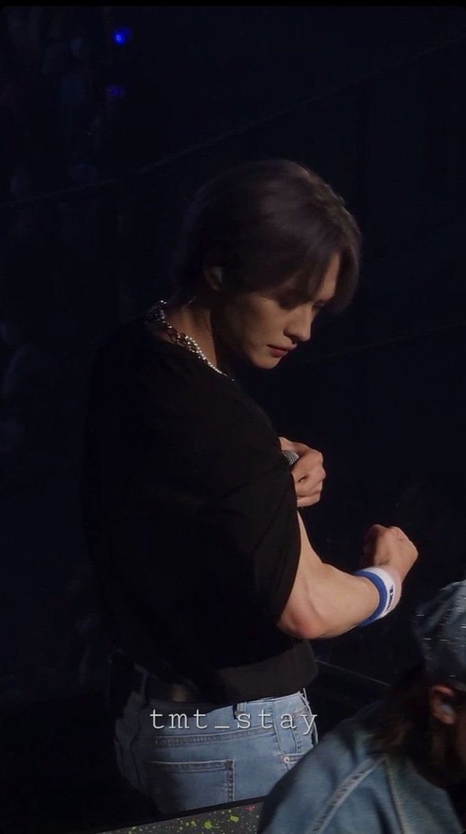 peachy_mnho's tweet photo. wtf how did i miss this pic arghhhjklsmd https://t.co/zHdlsHHIHB