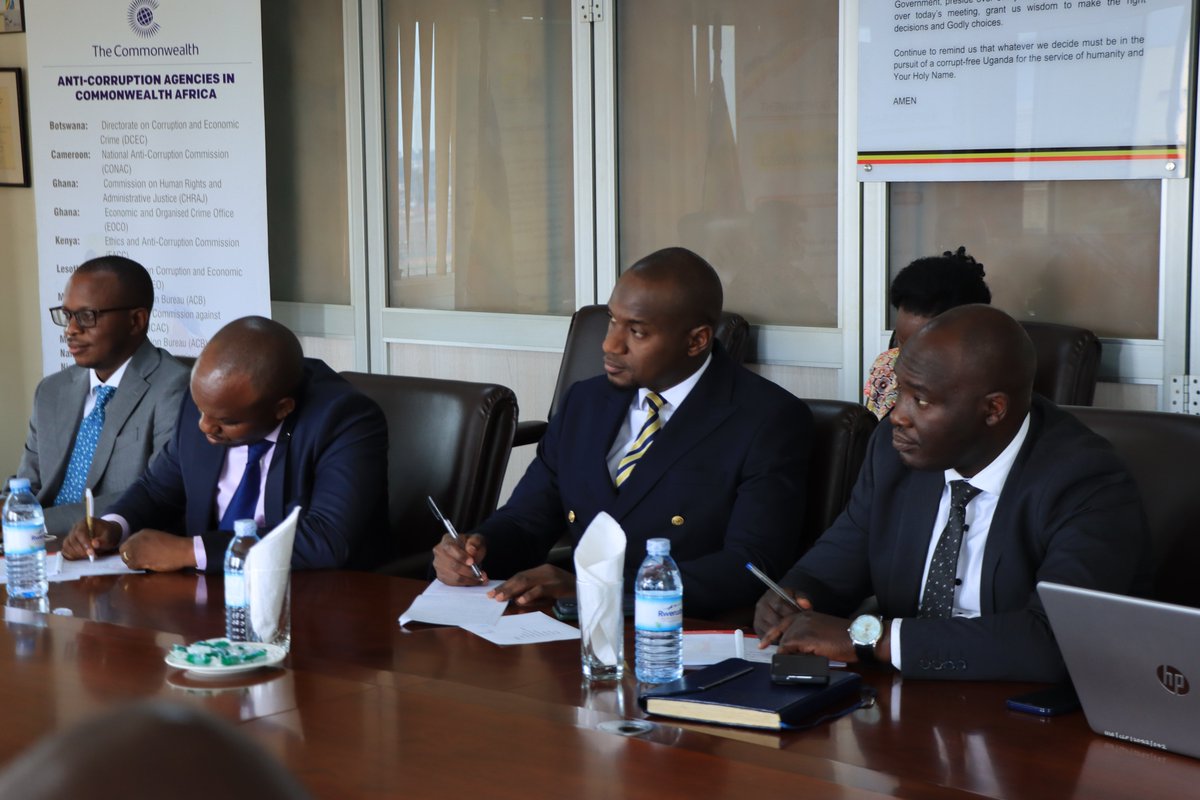 Uganda Law Society tweet media