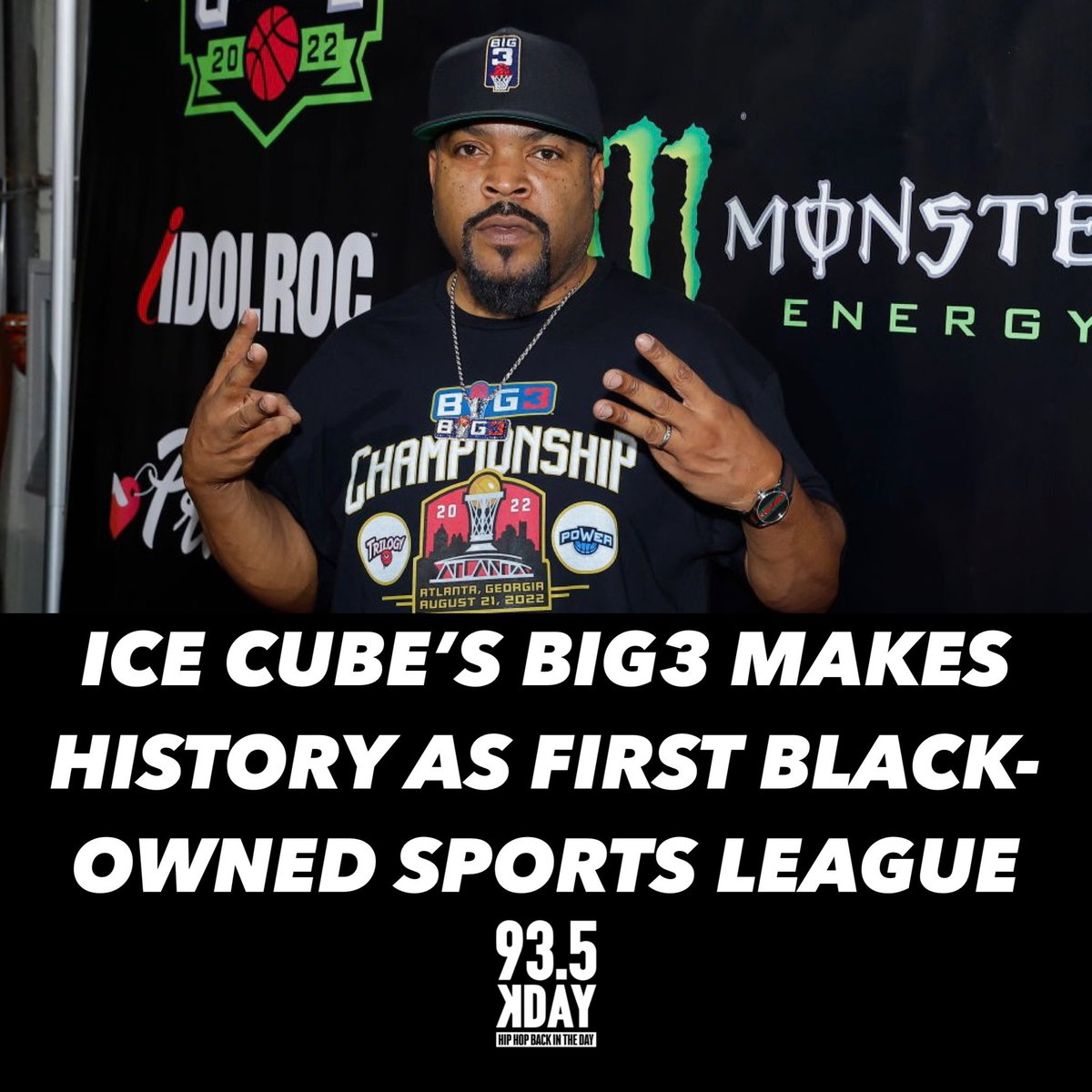 935KDAY's tweet photo. After wrapping up it’s fifth season, Ice Cube’s BIG3 made history as the first Black-owned sports league ✊🏽🏀💯
•
[DETAILS] https://t.co/hGaITe1GOK
•
📸: Getty Images https://t.co/78npI75NFF