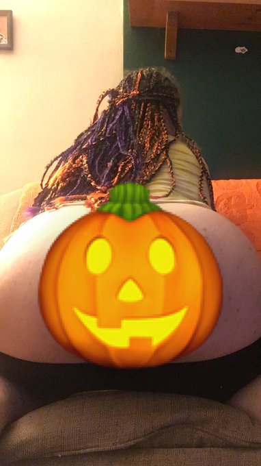 200 RT 100likes Ill move the pumpkin and drop 20 free trial links   🤤🤤🤤 #elizabethlovley #onlyfans #onlyfansFree<a href="/tag/booty"class="tags"><span>#booty</span></a><a href="/tag/cake"class="tags"><span>#cake</span></a><a href="/tag/bootypic"class="tags"><span>#bootypic</span></a><a href="/tag/freetrial"class="tags"><span>#freetrial</span></a><a href="/tag/onlyfans"class="tags"><span>#onlyfans</span></a><a href="/tag/onlyfansfree"class="tags"><span>#onlyfansfree</span></a>