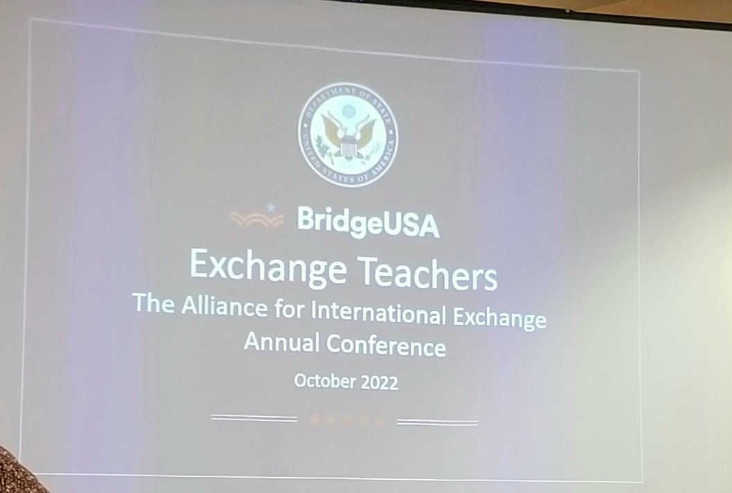 marthamartin's tweet photo. Let's talk Teachers! #BridgeUSA @AllianceExchnge #Alliance22 #J1Teachers #J1Programs Here with all the friends! @cclaytonr https://t.co/GDCoEBW9nw
