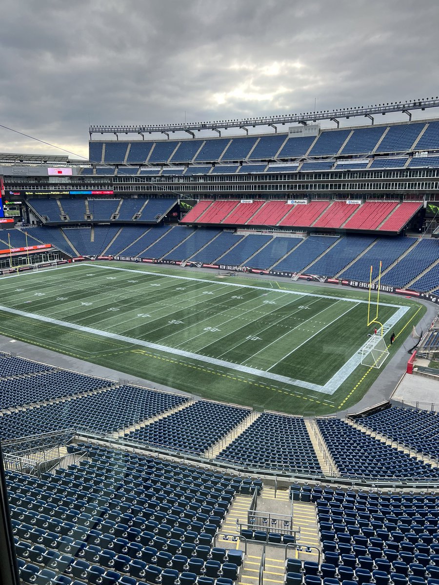 Hey <a href="/MassCUE/">MassCUE</a>!!!  <a href="/DiscoveryEd/">Discovery Education</a> is ready to connect, share, and learn with you this week.  Stop by and see us at Red Level Suite 12, or tomorrow afternoon at <a href="/sixstringfox/">Six String Grill & Stage</a> from 4pm-6pm.  #MassCUE <a href="/bradfountain/">bradfountain</a> <a href="/hartnettracy/">Tracy Hartnett</a> <a href="/shaylarexrodeEd/">Shayla Rexrode</a>