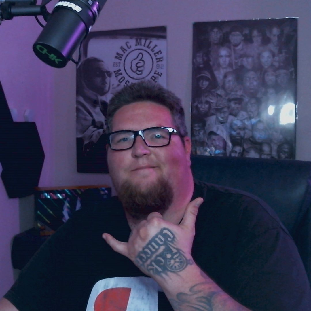 KuruptHD's tweet photo. LIVE RIGHT NOW ON @TWITCH 

#ToxicTuesday playing some Warzone

Stop in and tell me how toxic I should be. 

#COD #Streamer #Twitch #TTV #Sexy https://t.co/vbZBEuSvQS