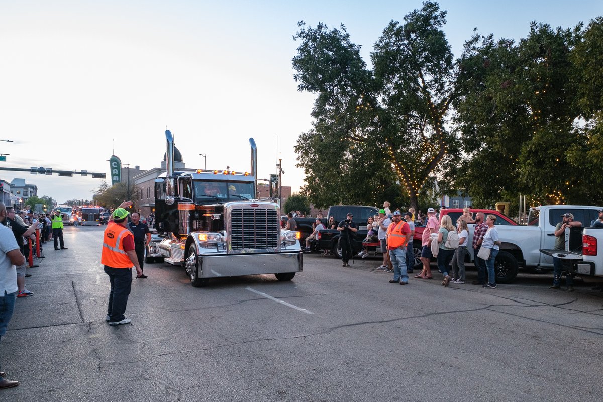 Peterbilt of Steinbach PBX Truck Service Inc PBXTRUCKSERVICE