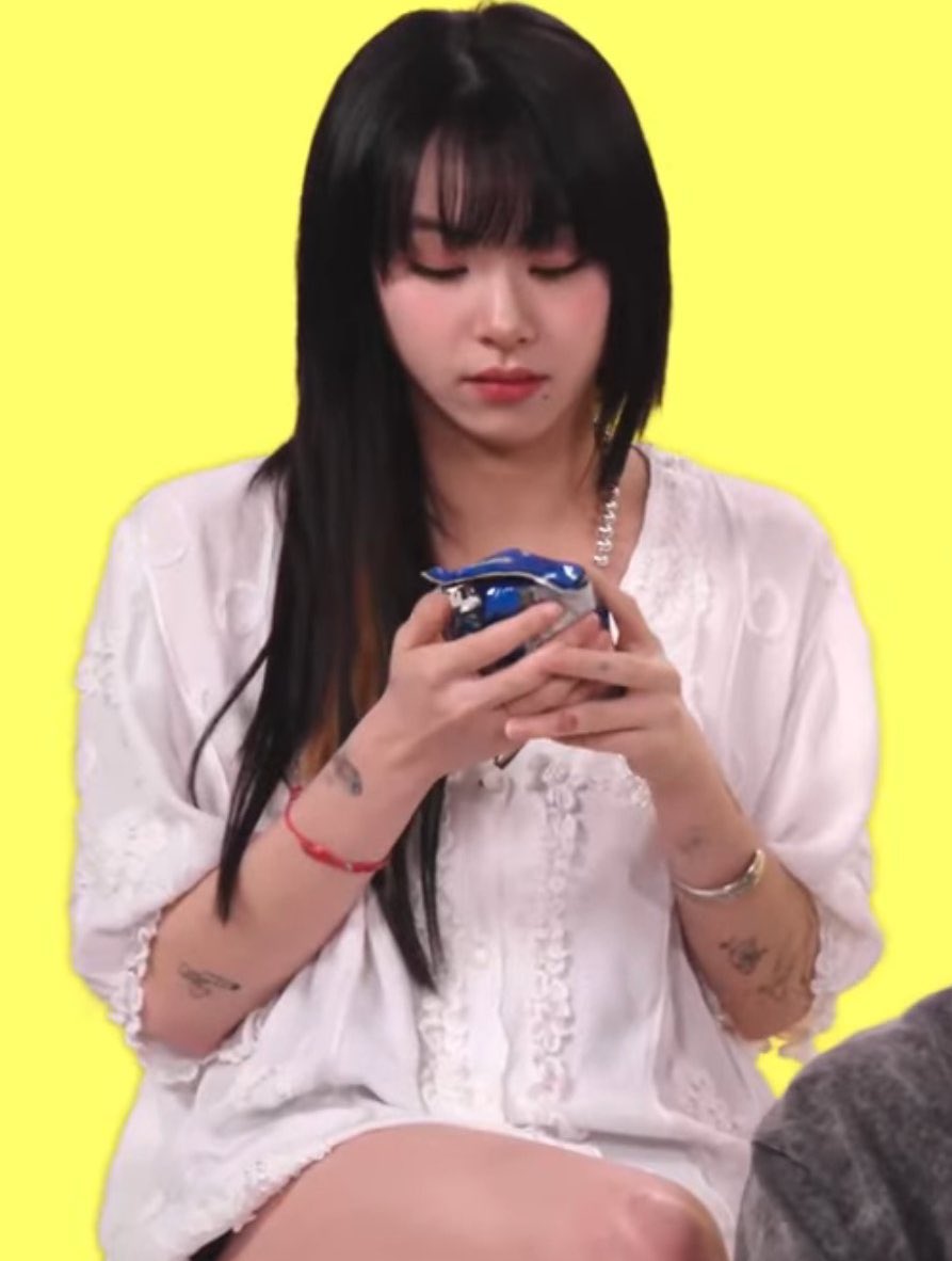 chaeypics's tweet photo. HER TATTOOS <3 https://t.co/CqHEyaDldz