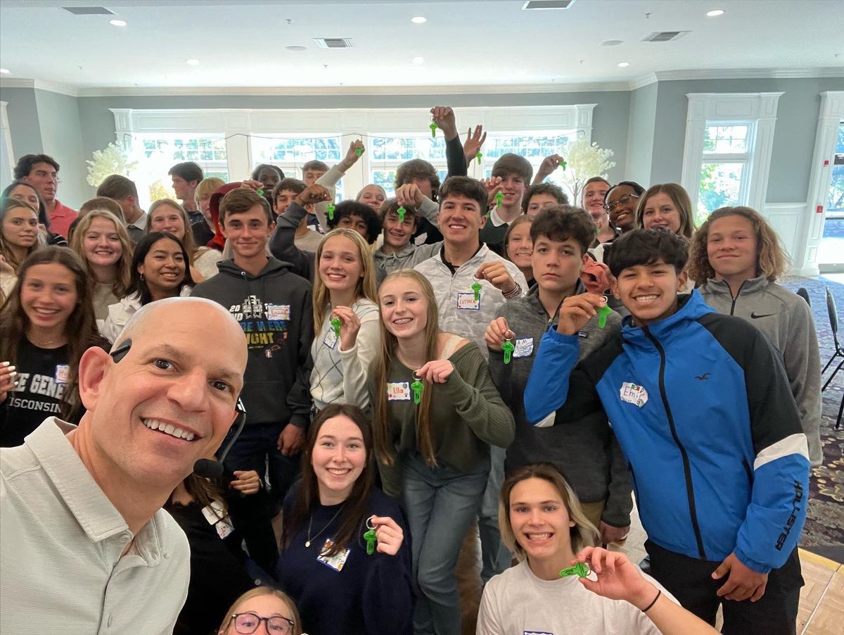 HearTedTalk's tweet photo. Great to be back with the I-8 Conference schools for my Leadership Workshop today!  Special thanks to Plano HS for hosting.  Really enjoyable group of students!  #IFeelGreat #Garfield https://t.co/Q0Mzbzk3Hu