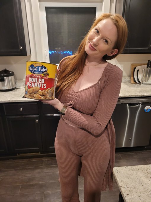 @ScarlettLush keeping Civil War cuisine alive! #boiledpeanuts https://t.co/zzClUoYoui<a class="tags" href="/tag/scarlettlush">@scarlettlush</a><a href="/tag/boiledpeanuts"class="tags"><span>#boiledpeanuts</span></a>