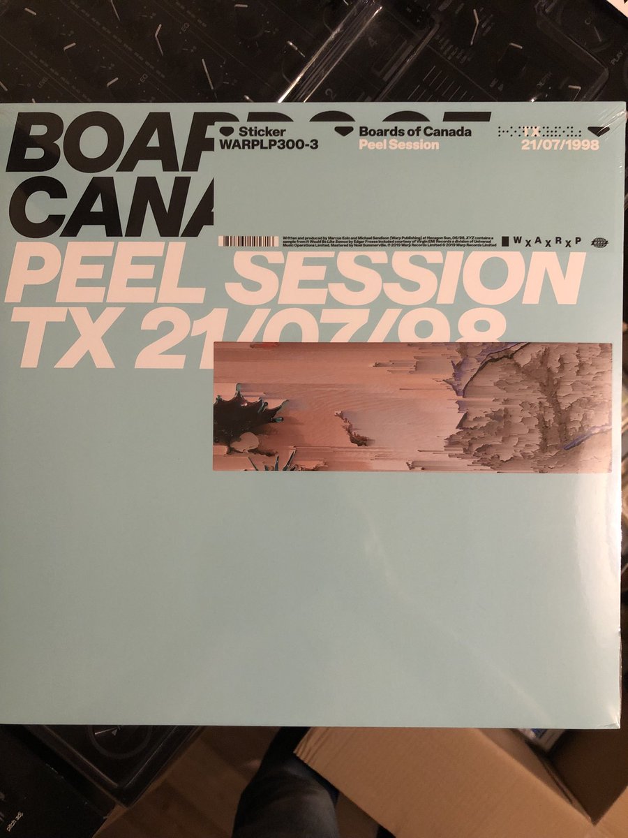 Always had a bit of a thing for this artwork. Just picked up the 12 and planning on framing. Reckon with the Plaid one and another it’ll look ace.