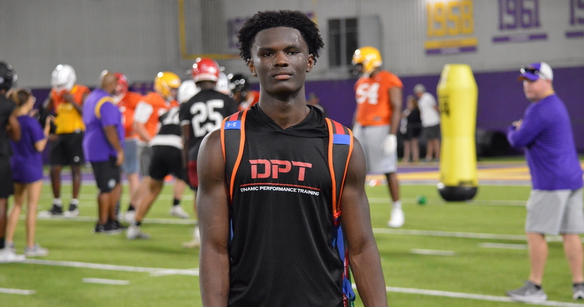 New: <a href="/peter_rauterkus/">Peter Rauterkus</a> caught up with Rummel head coach Nick Monica to get his thoughts on #LSU commit Ashton Stamps, who is putting together a heck of a senior year.

on3.com/teams/lsu-tige… (On3+)

$1 gets you an entire YEAR of <a href="/BengalTigerOn3/">The Bengal Tiger</a>: on3.com/teams/lsu-tige…