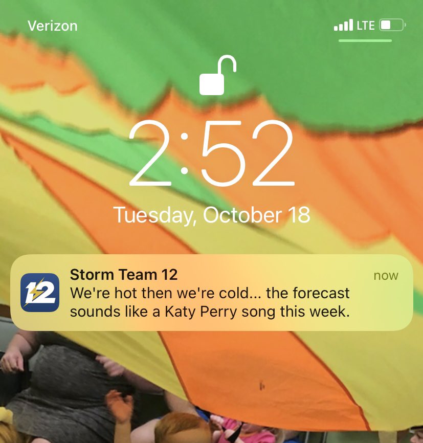 kbeebs14's tweet photo. Omg this notification from @KWCH12 weather app killed me 😂😂😂 more like this pls #weather #kswx @katyperry https://t.co/1fVc1Pf9iW