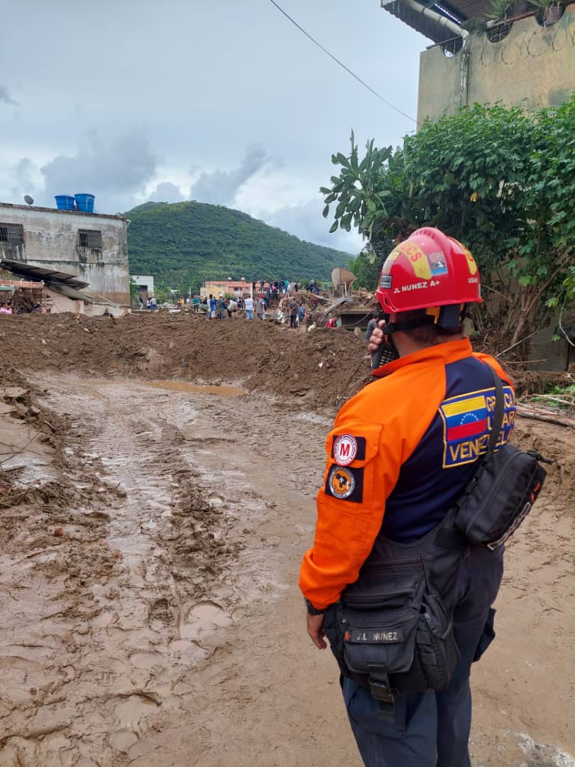 Fevesar.org.ve cuenta con organizaciones especializadas en operaciones de Búsqueda y Rescate, todas en este momento a la orden del Sistema Nacional de Protección Civil, y laborando en #Maracay #Tejerias      #UnidosSomosMejores #SoyVoluntario #soyfevesar