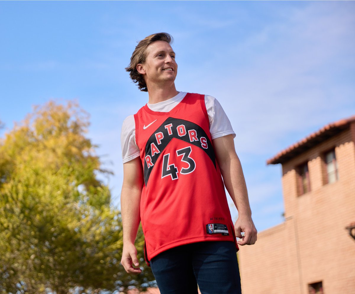 Champs Sports on Twitter "The season starts NOW 👀 Rep your squad with