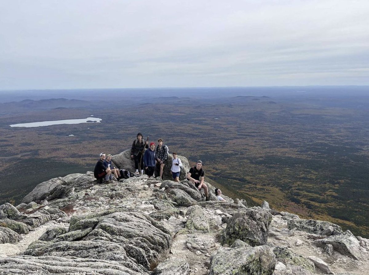 alphasigs's tweet photo. The Theta Xi (Maine) boys conquered the highest mountain in Maine, Mount Khatadin!β°πͺ
#AlphaSig #rushalphasig https://t.co/kKMslpjiPW