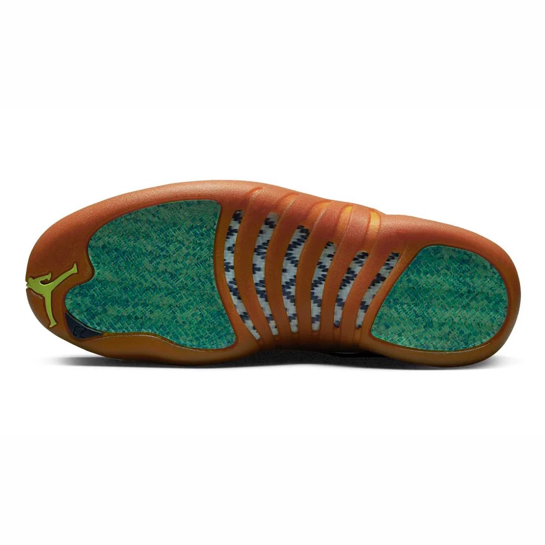 nicekicks's tweet photo. Eastside Golf x Air Jordan 12 ⛳️ https://t.co/kwxdf8PSck