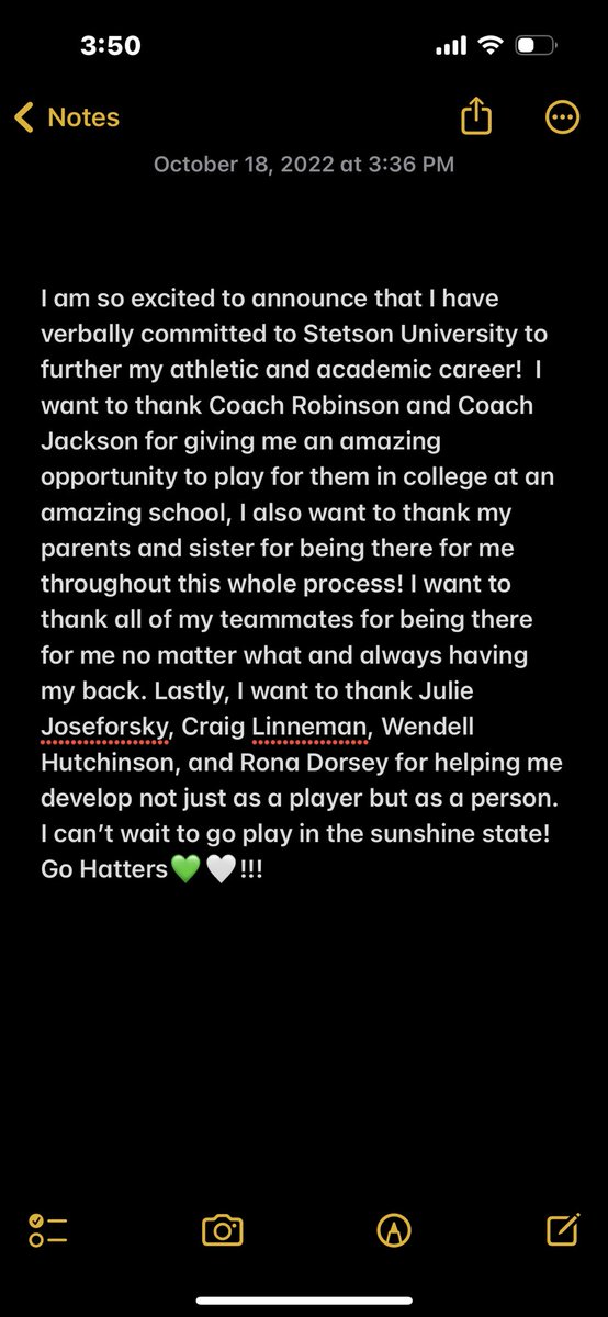 Hayley Arnold tweet media