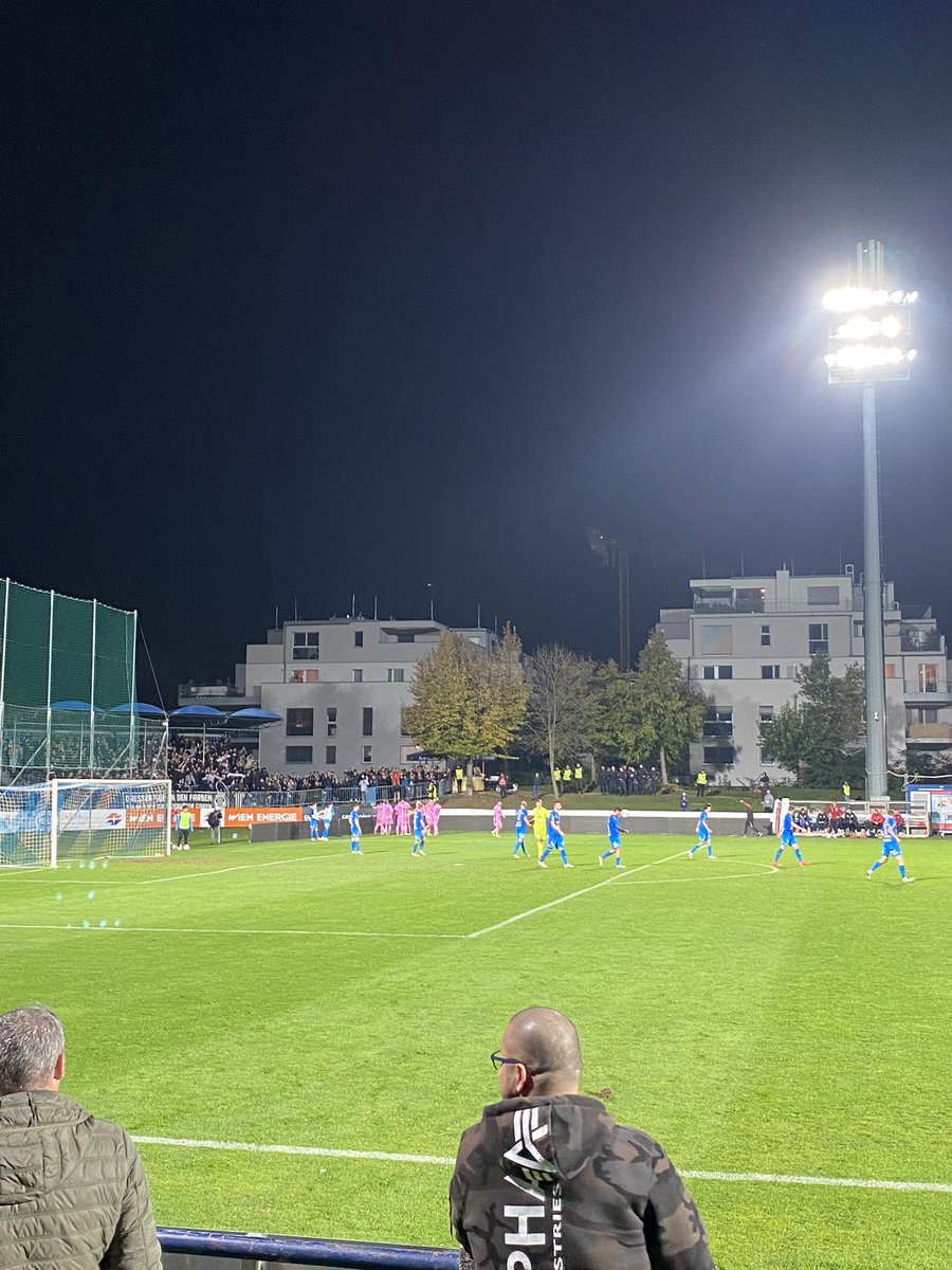 Babsii_Blubb's tweet photo. Wieder mal die 90…
1:2
#FACask #oefbcup #öfbcup #UNIQAÖFBCup https://t.co/oz7tFBfULt