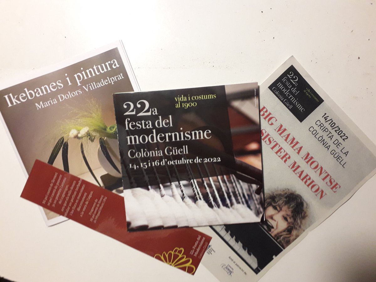 Festa del Modernisme, la número 22.--Esperem que hagueu gaudit de la núm. 22 i molt agraïts per tot l'escalf iel suport rebut--👏👍😉
Un any més un viatge en el temps de la Colònia del 1900.

#festamodernista 
#festadelmodernisme
#colòniagüell 
#festadelmodernismecoloniagüell