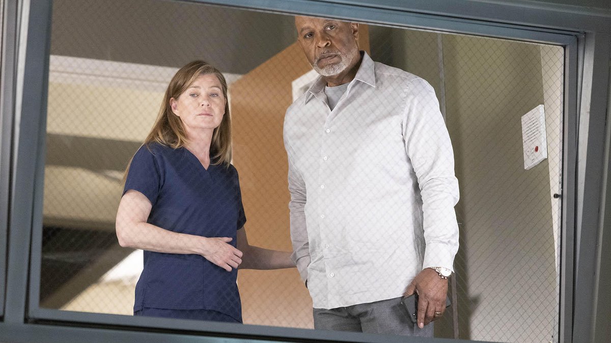 Guess who's coming back to Grey's Anatomy soon? trib.al/O3X2RYS