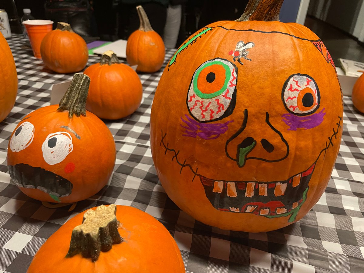 19_Below's tweet photo. S/o to all our friends who joined us in welcoming Fall, last week. Find photo booth strips on our FB! 
@WhitehousePost @CarbonVFX #ItsFallYall #SpookySzn 

https://t.co/McjthFIz8f https://t.co/YdQGJEmLD3