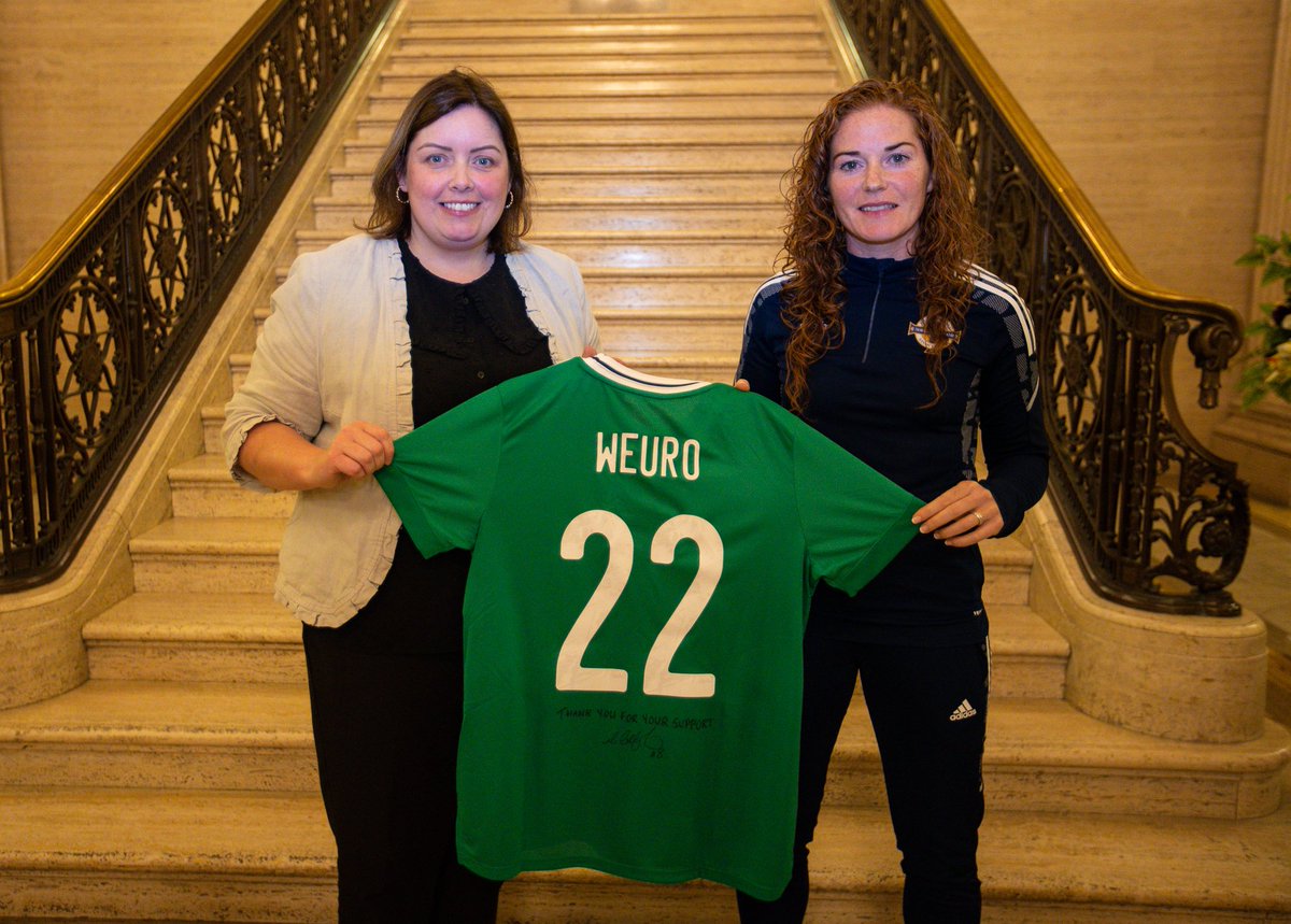 A recognition event at Parliament Buildings for the @NorthernIreland Women’s Football team included an address by @CommunitiesNI Minister @DeirdreHargey and a panel discussion with players from the team.