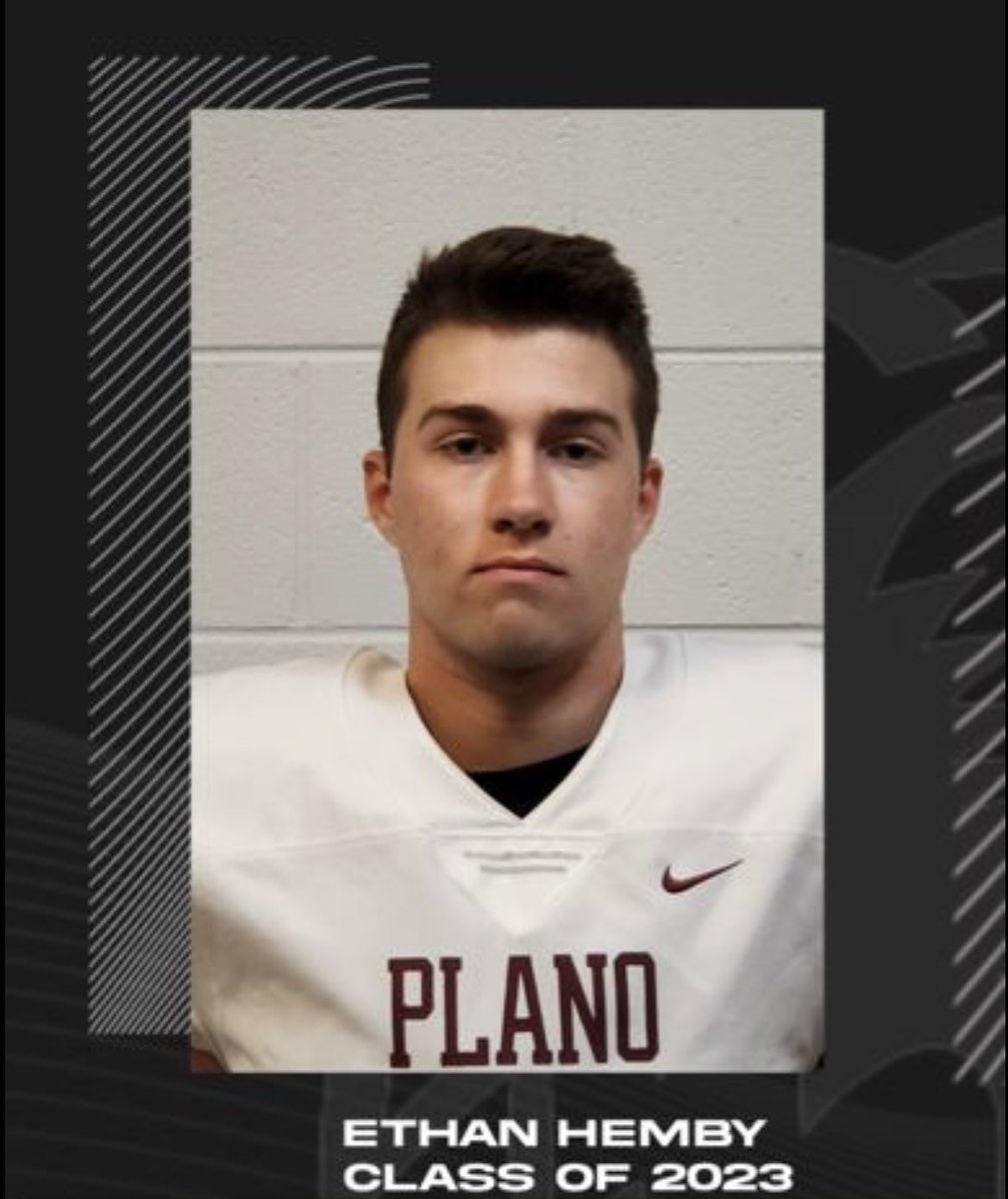 PlanoFootball's tweet photo. Congratulation to @Ethan_Hemby &amp; @RTFord3 for being named Athlete &amp; Coach of the Month for September! @PISDAthDept #TEAMme https://t.co/b61oM7SwDj