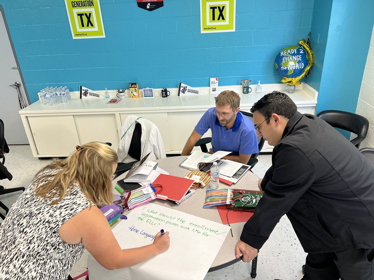 JRod_EISD's tweet photo. El mero mero de LPACs (among many other things), Hugo Hernandez, leading todays session with LPAC Coords. 🙏🏽😁😎📚 #Ch89 #EB #HLS @EISDofSA @DrH_OnTheEdge @drklgilmor @TravisMcKelvain @hugo_bil @ednanesnu @mymustangpride1 https://t.co/fPXXswaFD8