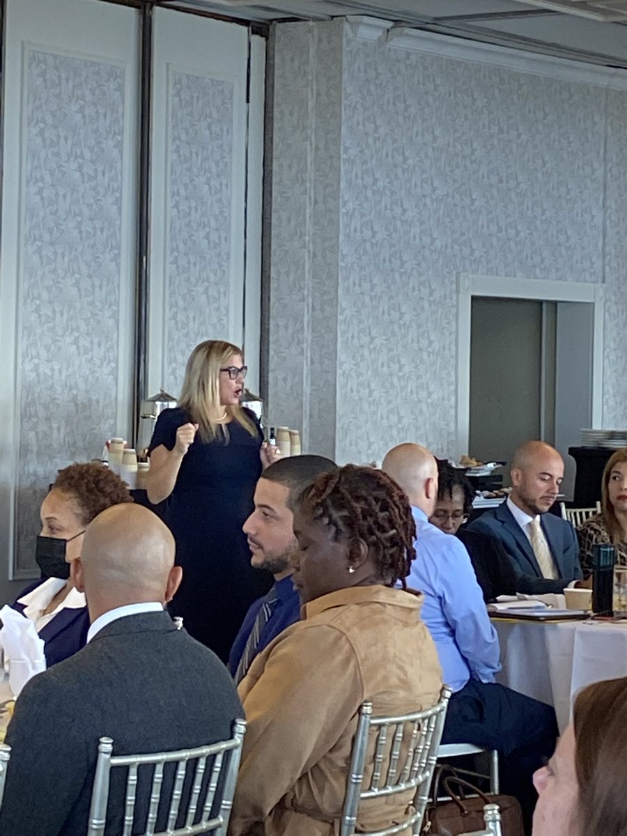 D8Connect tweet media