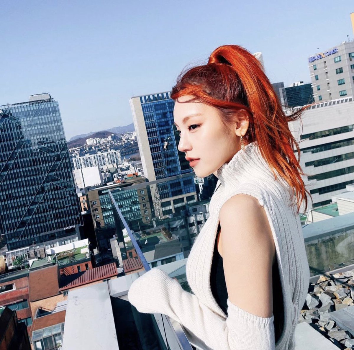 twtglitzy's tweet image. 📀                ͟͟͞͞ 𖧷ᭂ  ⓢⓣⓡ  . ¡            ど ╮                 ᥱᥲm            ܀   ଓ            #LevelU𝚙🍹

[ #𝔻ESIREÉ ] : Me toca estar #acrossthᥱ彩虹 🌈 ⚘ para presenciar el maravilloso #𝕂ensh1nㅡcb, es todo un bop 𝑣eraniego. Me encanta. ♡︎