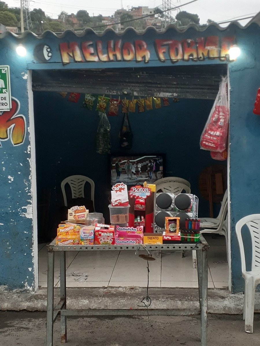 cleitinhobec8's tweet photo. Só vem meus crias promoção de carteirinha de ceda uma 3 duas e 5 vários doces
Água
Guaravita
Coca cola 2l
Guaranazinho
Coca lata
Biscoito diversos
Só chega e fica avontade
Pra fuma o seu
@bailedebagda https://t.co/8i3yKEyiz6