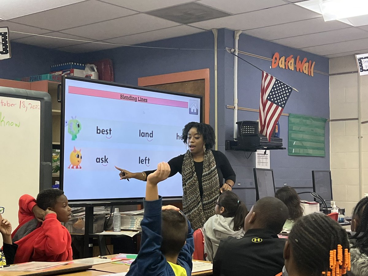 The students <a href="/Central_Park/">Central Park</a> were so engaged today as LRS @ARICoachJanessa modeled strategies to support decoding and fluency. <a href="/AlabamaAchieves/">Alabama State Department of Education</a> <a href="/Alabama_Reading/">ARI / The Alabama Reading Initiative, ALSDE</a> <a href="/BhamCitySchools/">Birmingham City Schools🎓</a> <a href="/KarenHa72770629/">Karen Haynes</a>