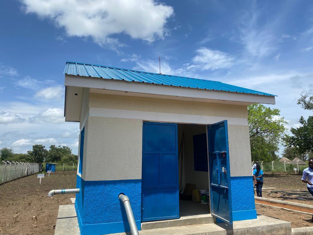 #MWEworks: The construction of Bibia Elegu Rural Growth Centre Water Supply and Sanitation Facilities is being implemented by <a href="/min_waterUg/">MINISTRY OF WATER AND ENVIRONMENT 🇺🇬</a> through WSDF-North with funding from <a href="/GovUganda/">Government of Uganda</a> with support from the German Government through <a href="/KfW/">KfW Bankengruppe</a>. <a href="/okidi64/">Dr. Alfred Okot Okidi</a> <a href="/KfW_FZ_int/">KfW Development Bank</a> <a href="/ktagwai/">KtAAgwai</a>
