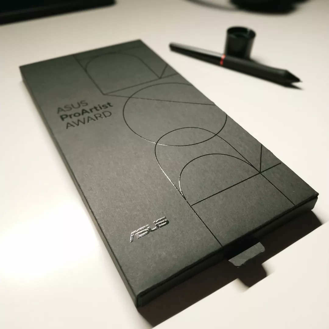 jmgordaliza's tweet photo. Today I received this beautiful metal trophy, as Runner-Up of the Graphic Design category in ASUS ProArtist Awards 2022. Fantastic design, I love it! 😍

#ExploreBeyondTheLimits #CreatewithASUS #ProArt #ASUS #ProArtistAwards #conceptart https://t.co/33hrlc1x2G