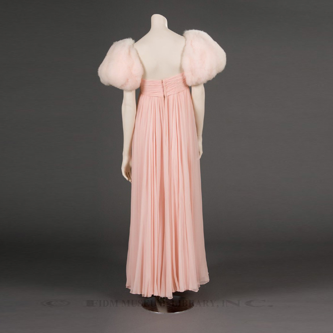 Evening ensemble designed by Ferdinando Sarmi c. 1964-66.​​​​​​​​​ The ensemble was made of silk chiffon, silk taffeta and swan's down. Photo: @FIDMMuseum