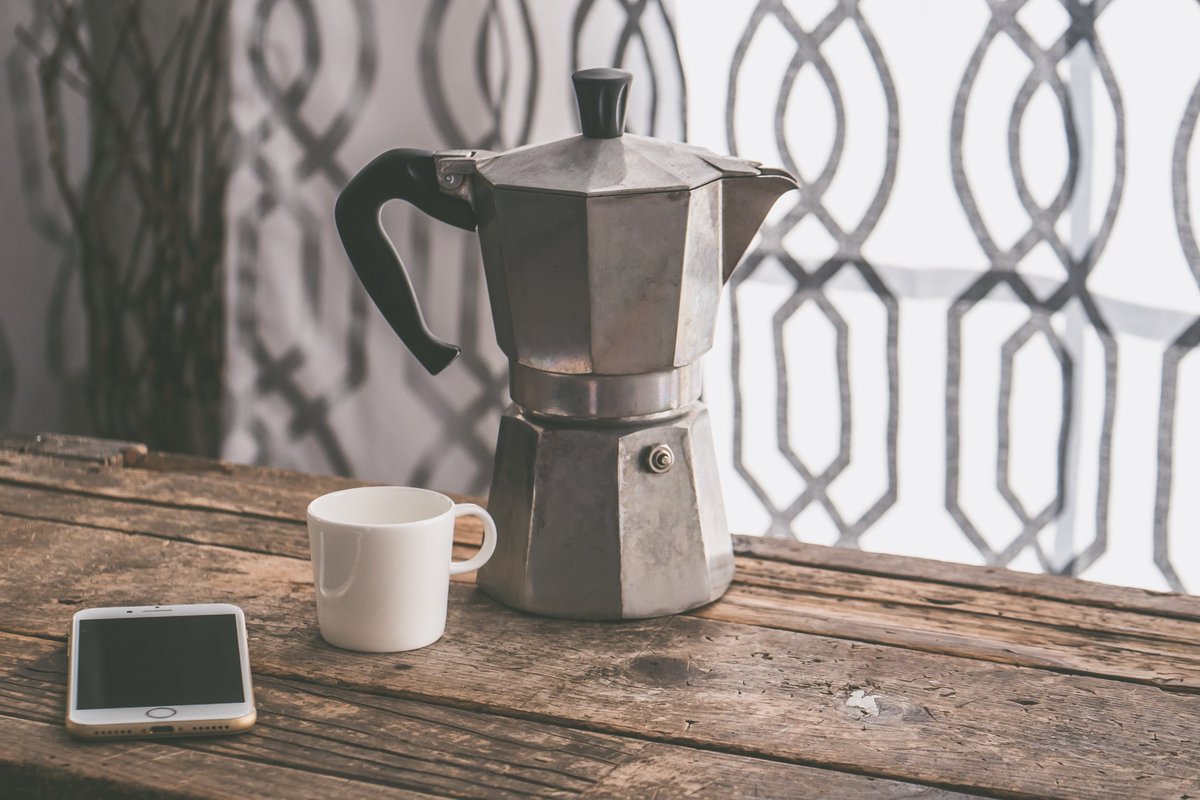 BleexCo's tweet photo. El café es una de las bebidas más populares del mundo. Por un lado están quienes eligen consumirlo de manera ocasional y, por el otro, aquellos que no pueden comenzar su día sin una taza de esta infusión.

https://t.co/Xj3195JLko

 #Software #Restaurante #Cafetería https://t.co/CJrlRC4tMl