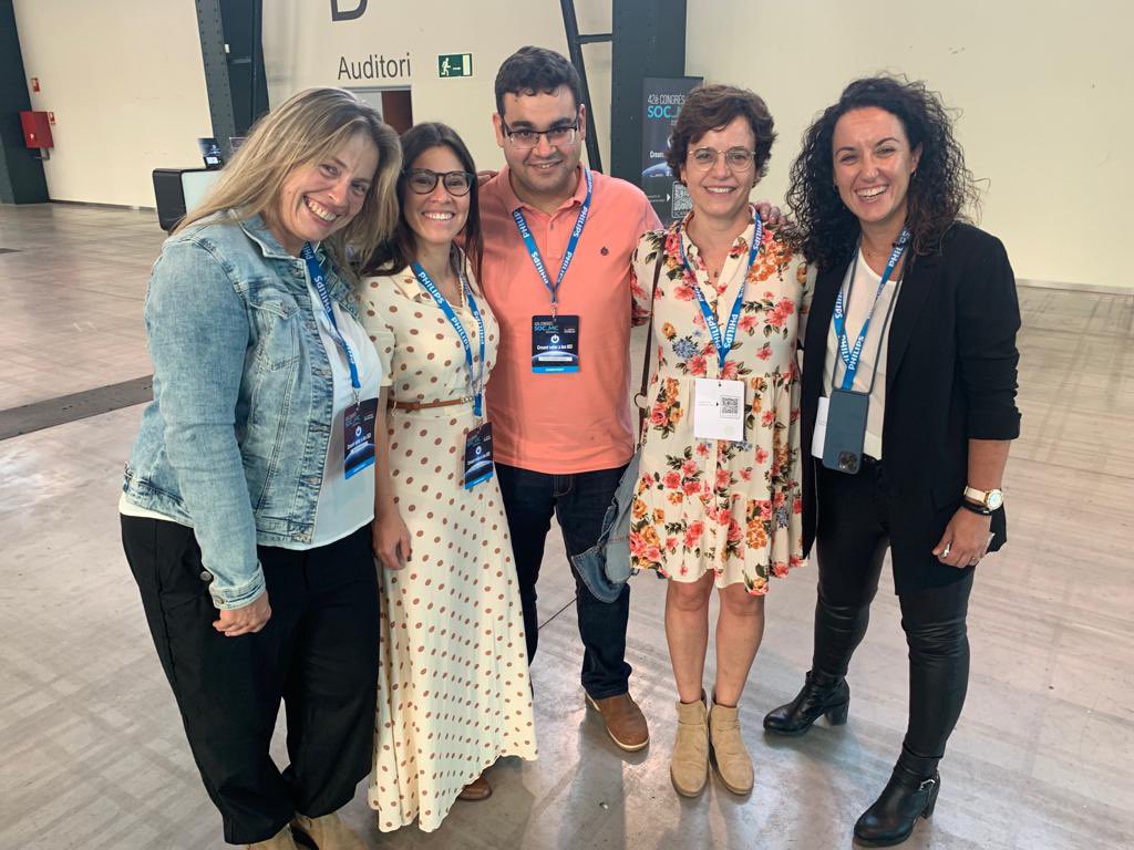 hsilviacano's tweet photo. Equip Manresa!!!!! Al 42è congrés de la SOCMIC. Nova seu de congrés 2025 Catalunya Central!!! Som-hi!!!!!#42ècongrésSOCMIC #SOCMIC https://t.co/hIRdshIQ6l