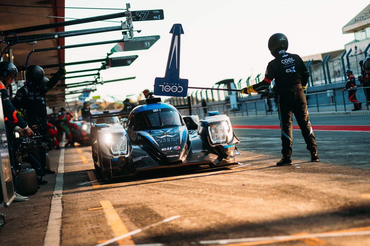 Great to wrap up the season with another podium finish✌🏼
New&amp;cold slick tires on wet track was a lot of fun😅🌧
Thanks to @COOLRacing &amp; my teammates, and <a href="/PorscheMAP/">Porsche Motorsport Asia Pacific</a> for the support.

📸 @paoladepalmas