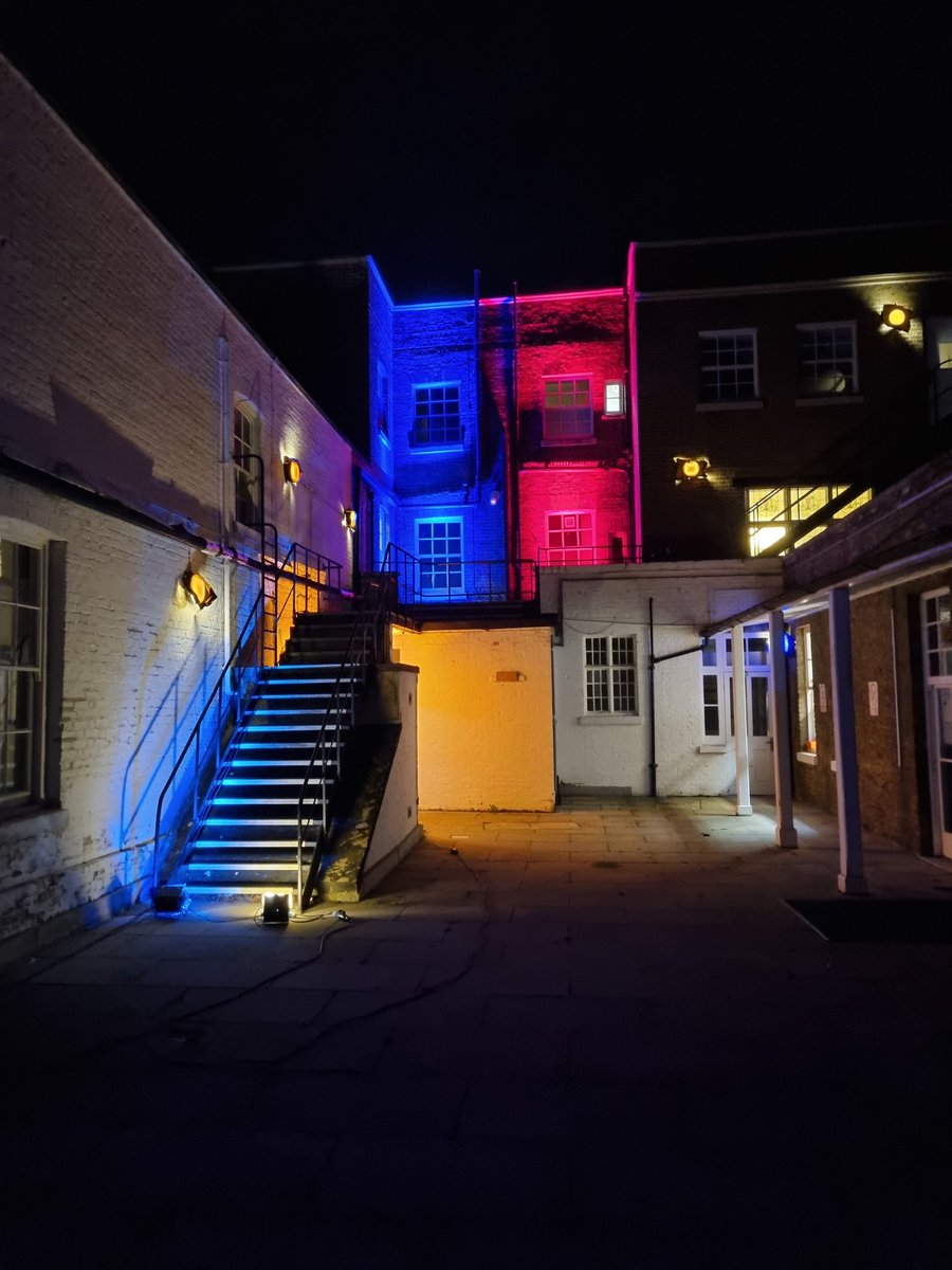 cllrjameshunt's tweet photo. Wonderful to join the team at @rosebruford tonight along with my colleague @richarddiment55 to see this years #readysteadylight event. Great to see such talent from London companies in Sidcup, lighting up the campus.
#LoveTheArts https://t.co/bPRyH783Hn