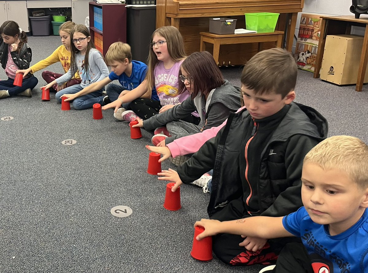 jennifer_gilles's tweet photo. We tried out a variety of passing games today during Music Explorers! We passed the beat of songs/music with our hands, cups and even little shoes (not our own 😂)!! https://t.co/wEQwJwPnNK