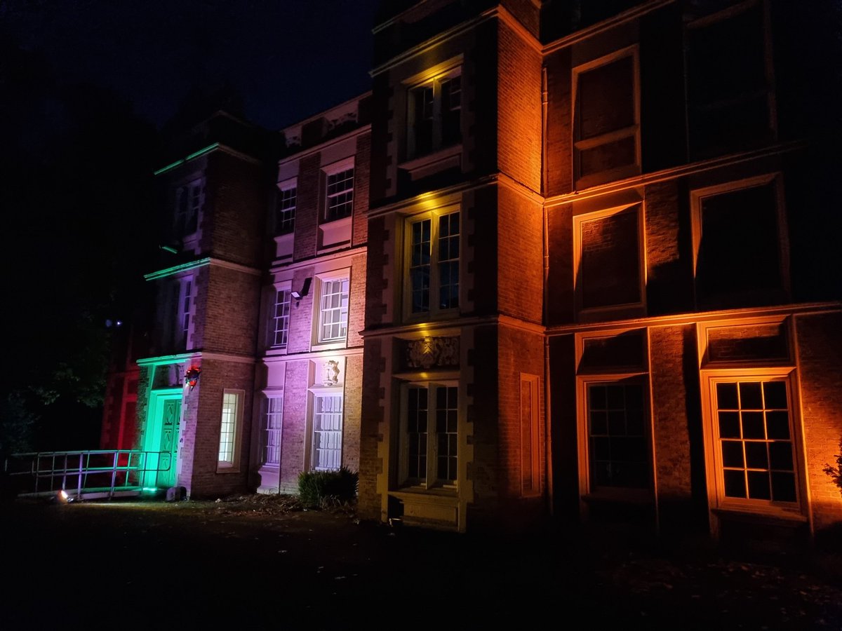 cllrjameshunt's tweet photo. Wonderful to join the team at @rosebruford tonight along with my colleague @richarddiment55 to see this years #readysteadylight event. Great to see such talent from London companies in Sidcup, lighting up the campus.
#LoveTheArts https://t.co/bPRyH783Hn