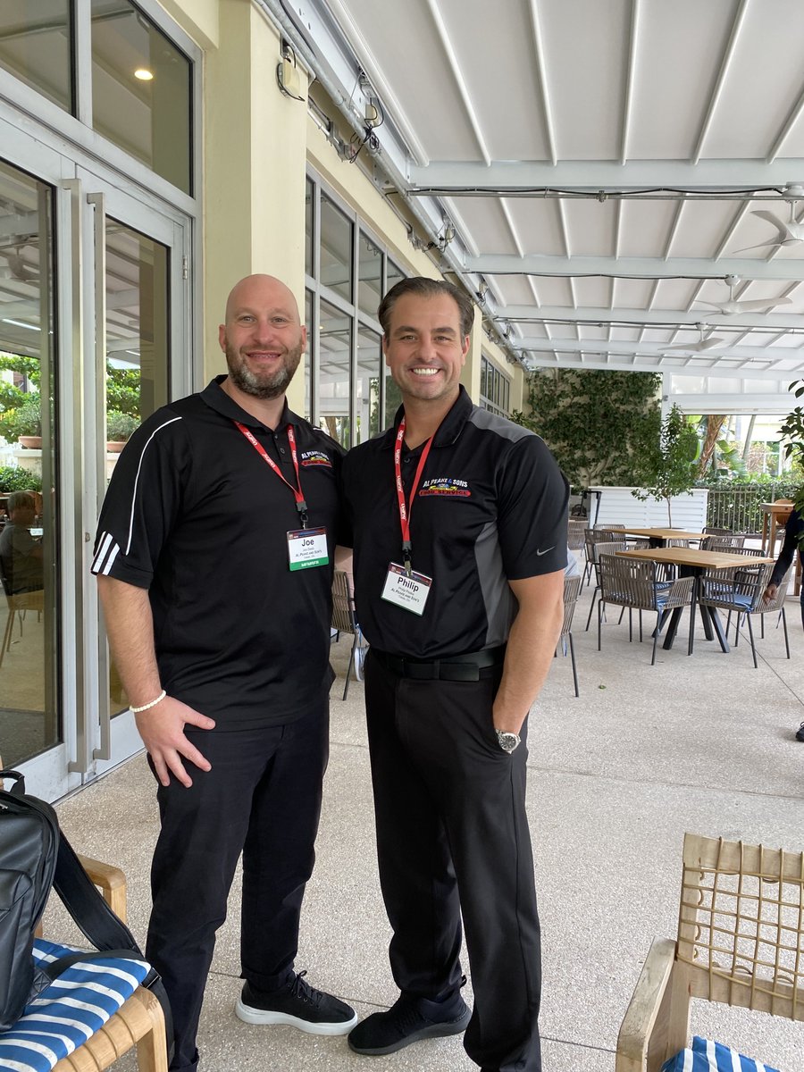 Phil and Joe attending UniPro FoodService's 2022 Fall Conference down in Palm Beach this week🍎🌴
After enjoying the Welcome Reception it was time to get to business and meet with hundreds of suppliers to see all of the great products they have to offer! #UniPro2022FallConference