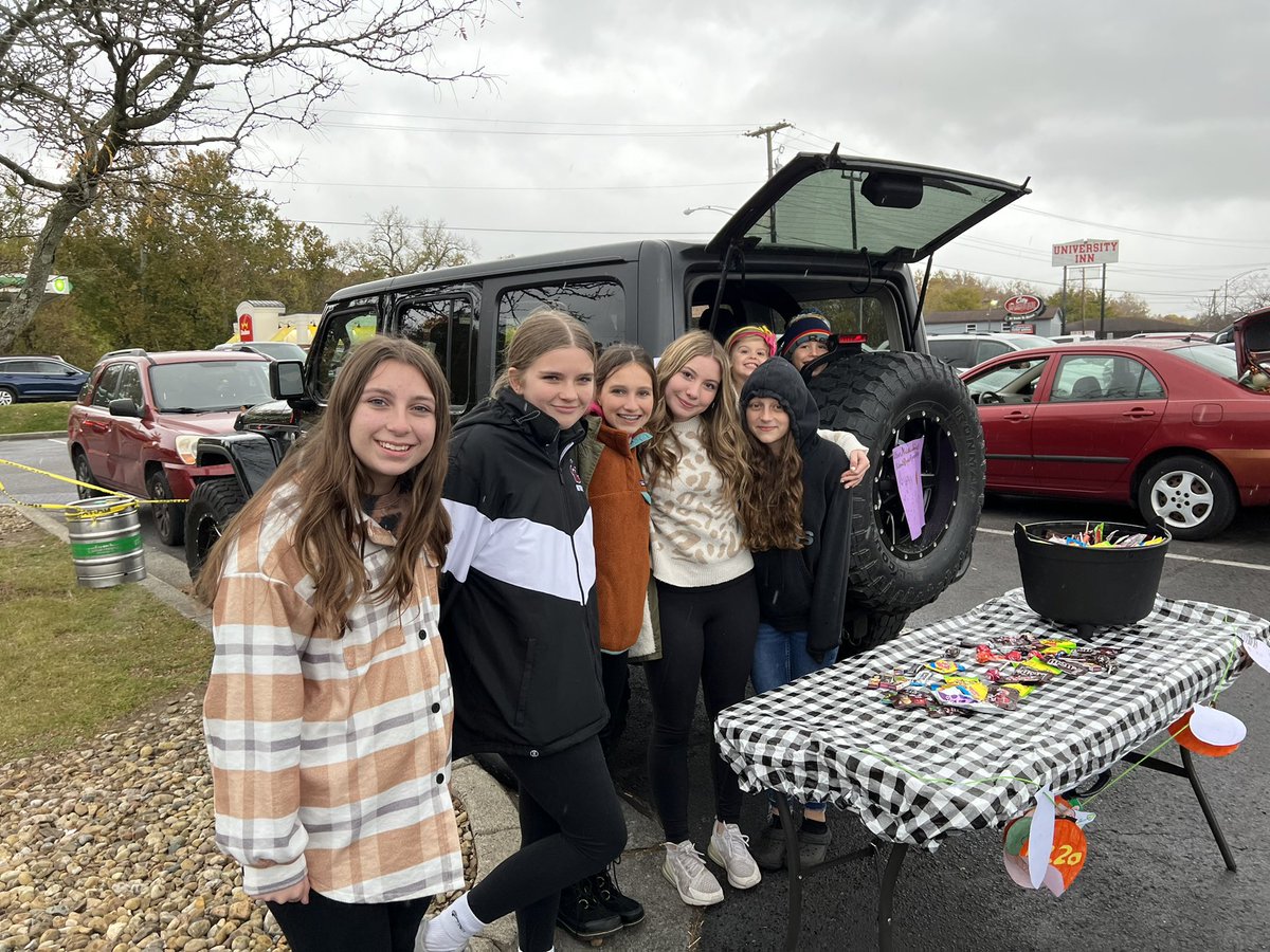 NJHS Wilson doing Trunk or Treat <a href="/wilson_middle/">Wilson Middle School</a> <a href="/Newark_Schools/">Newark City Schools</a>