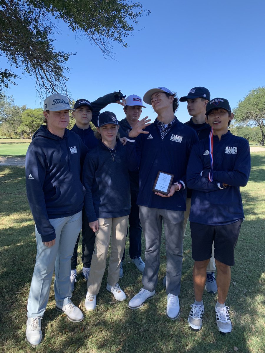 AllenRamsGolf's tweet photo. Great day on the links at the @BryanISDSports Golf Fall Invitational!  @Ethan_Lucas3 wins 1st place individual and the team wins 1st place Varsity boys!  ⛳️ 👏 
@Allen_Athletics https://t.co/jwAyEygTeG