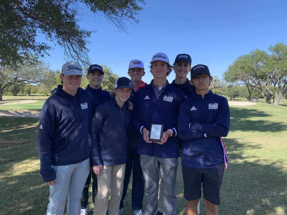 AllenRamsGolf's tweet photo. Great day on the links at the @BryanISDSports Golf Fall Invitational!  @Ethan_Lucas3 wins 1st place individual and the team wins 1st place Varsity boys!  ⛳️ 👏 
@Allen_Athletics https://t.co/jwAyEygTeG