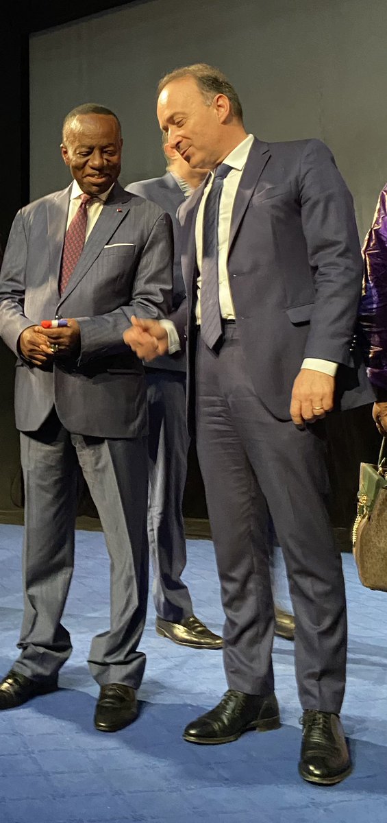 sbraconnier's tweet photo. Échanges avec le ministre de l’ESR du Cameroun à Yaoundé et ouverture du 9ème #SAPEF, aux côtés de l’Ambassadeur de FR L Marchand. Partenariats à densifier et diversifier ds le domaine de la formation et de la rech. @CampusFranceCam @sup_recherche @AssasUniversite @IFCameroun https://t.co/62ZuWJUvvU
