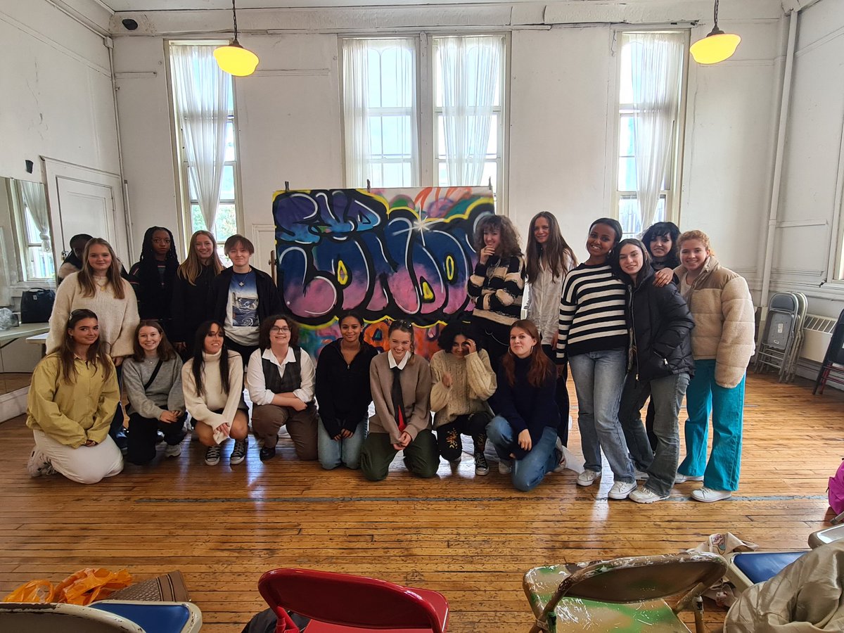 Thanks to #grafftours <a href="/grafftours/">Graff Tours</a> NYC for a morning of street art. So interesting to hear about the rivalry between graffiti and street art and then to make our own graffiti mural to bring home (guess who ended up carrying that 🙄) <a href="/SydenhamHigh/">Sydenham High School GDST #fearnothing</a> <a href="/sydsixthform/">Sydenham High Sixth Form</a>