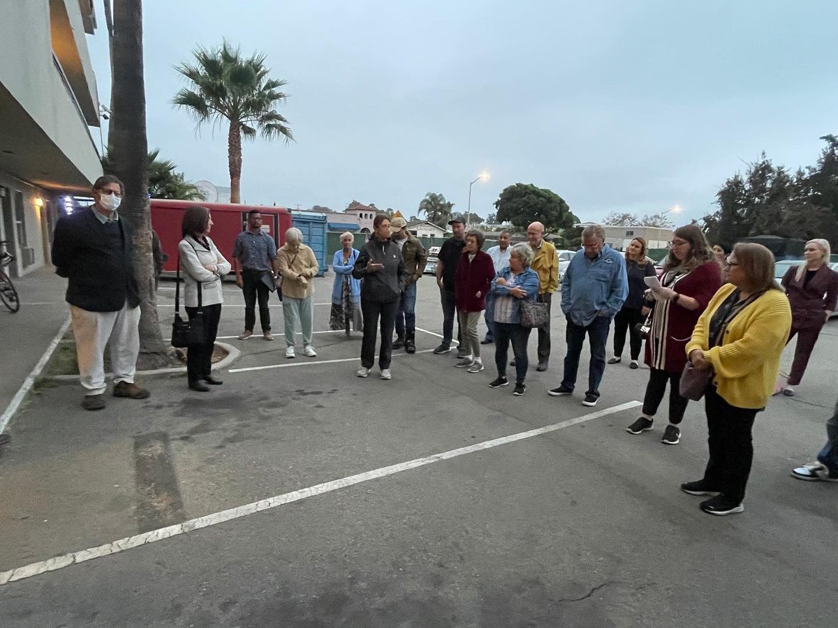 MoniqueLimonCA's tweet image. Team Limón checked out the new supportive housing site in @CityOfGoleta developed by the SB County Housing Authority last week -- estimated to house over 70 people. $15 million+ in #ProjectHomekey funds were used to secure the former hotel property to develop much needed housing.