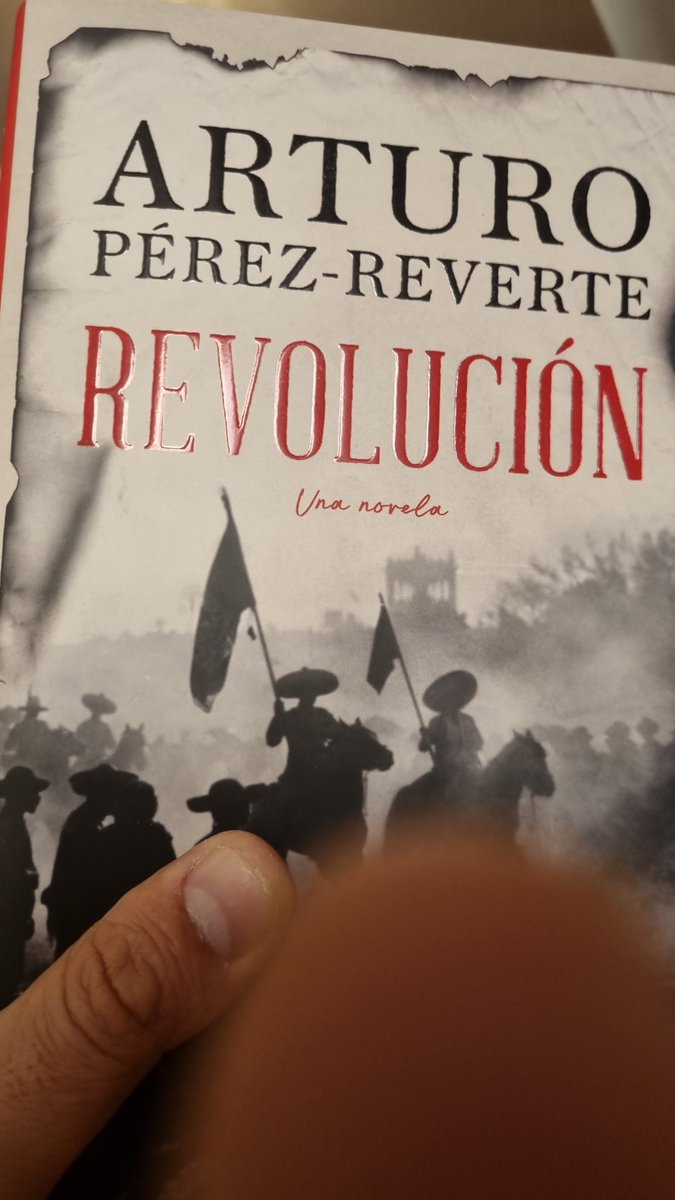 solarihpe's tweet photo. @perezreverte https://t.co/pvi54VxPFs